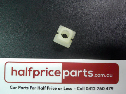 Holden Frontera Genuine Headlight Adjust Screw Mounting New Part
