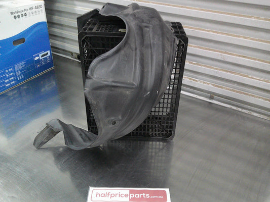 Toyota Yaris Genuine Right Hand Front Guard Liner Used Part