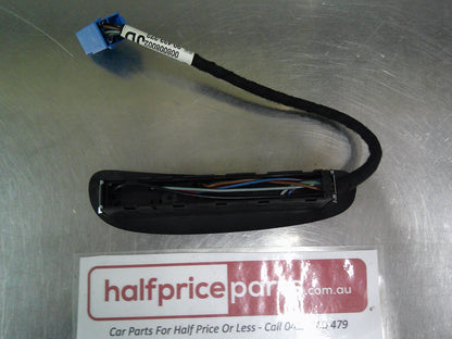 Holden Vectra B Genuine Right Hand Front Power Window Switch Assembly New Part
