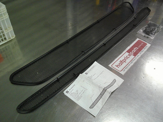 Holden RG Colorado Genuine Front Insect Screen Upper And Lower Grille With Fitting Kit New Part