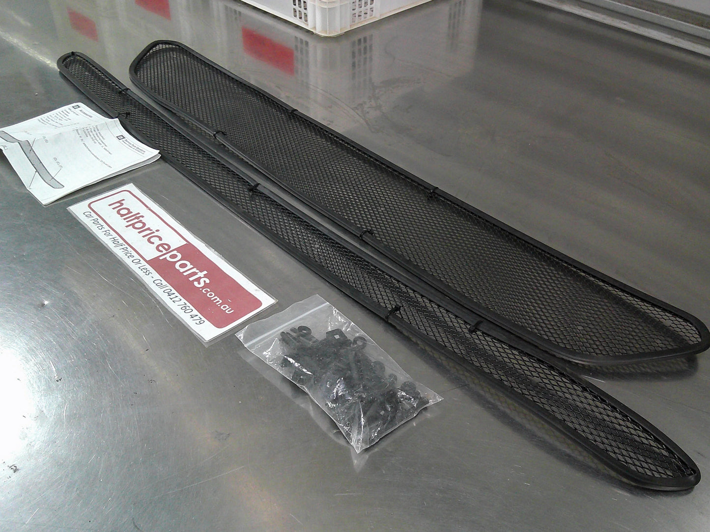 Holden RG Colorado Genuine Front Insect Screen Upper And Lower Grille With Fitting Kit New Part