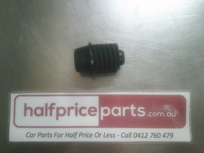 Holden JH Cruze / CG Captiva Sport Genuine Bonnet Bumper New Part