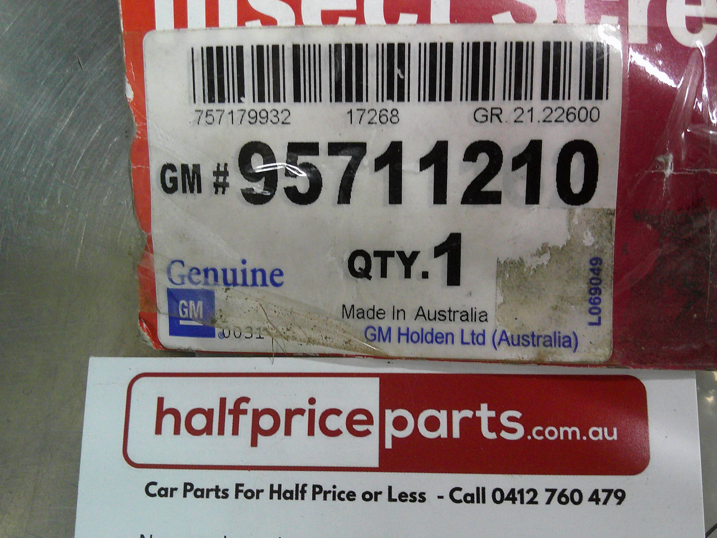 Holden RG Colorado Genuine Front Insect Screen Upper And Lower Grille With Fitting Kit New Part