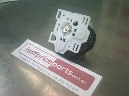 Holden RG Colorado Genuine Left Side Rear View Mirror Electric Actuator New Part