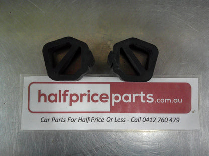 Holden VT/VX/VY/VZ/HSV Commodore/WH/WK/WL Statesman Genuine 2 Pack Bonnet Bump Stop Rubbers New Part