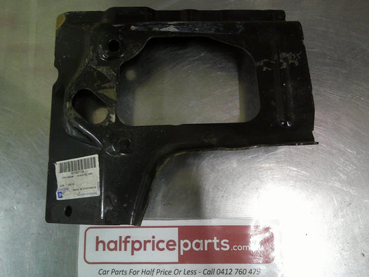 Holden WM Statesman/WM Caprice/VE Commodore Genuine Rear Lower Liner Panel New Part