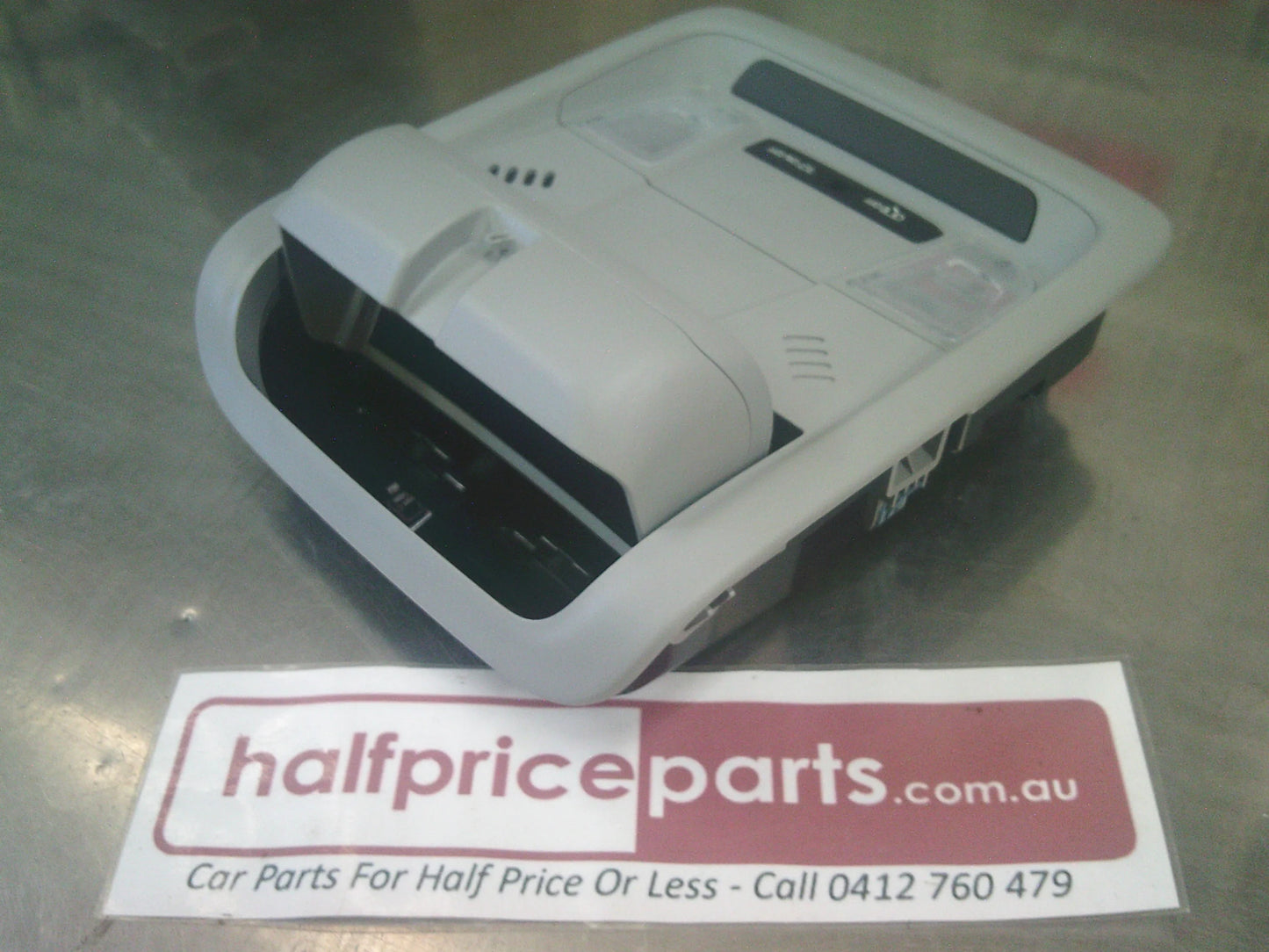 Holden Equinox Genuine Roof Centre Console Twin Map Lights And Sun Glasses Holder New Part