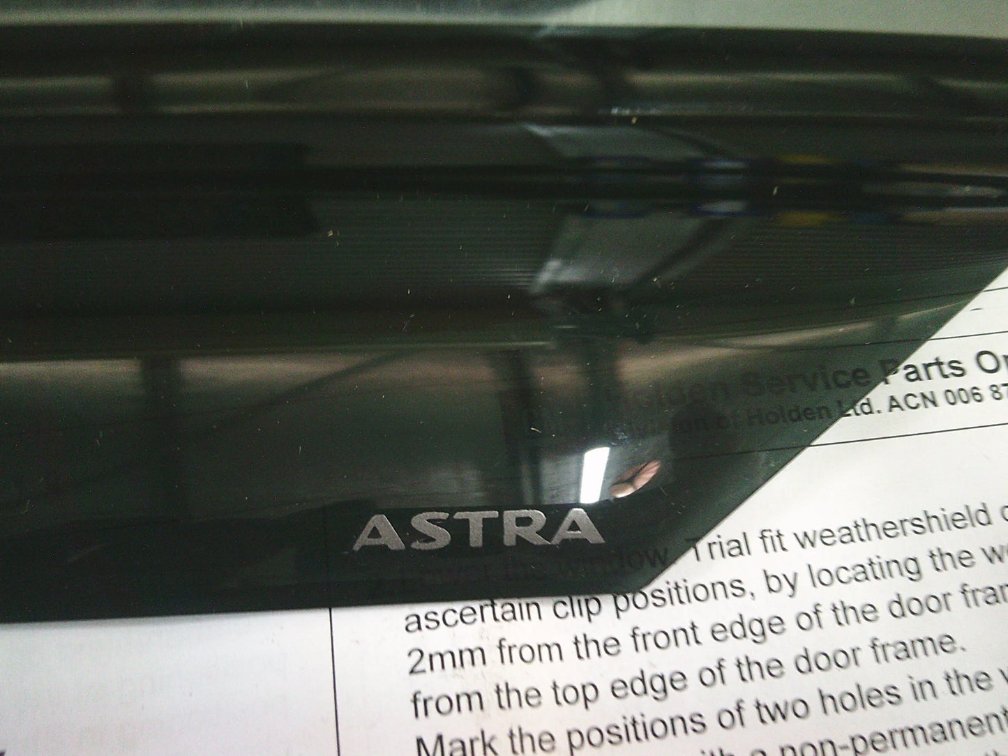 Holden Astra BK Hatch Genuine Smoked Slimline Weather Shields Set Of 4 Kit (Hatch ONLY) New Part
