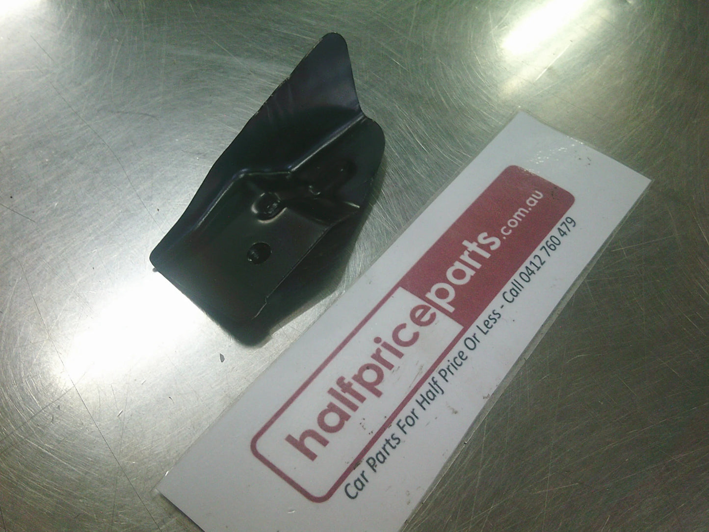 Holden RG Colorado Genuine Upper Rear Side Fender Body Bracket - New Part