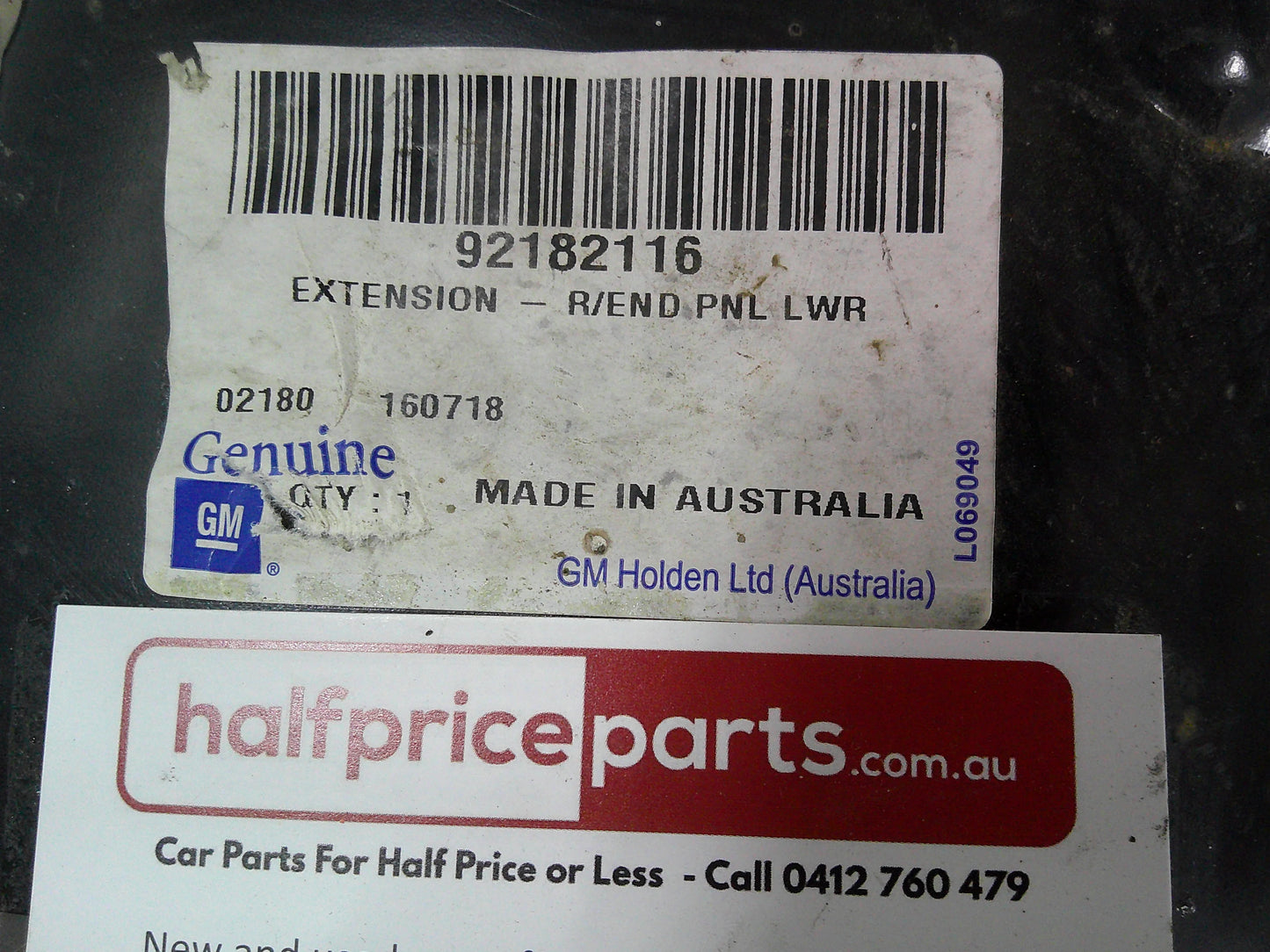 Holden WM Statesman/WM Caprice/VE Commodore Genuine Rear Lower Liner Panel New Part