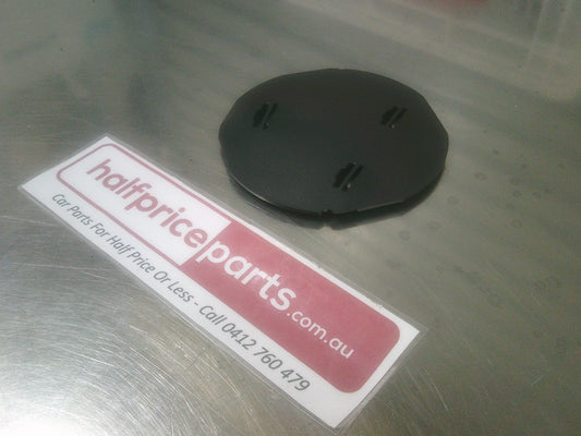 Holden Astra Genuine Radiator Grille Emblem Backing Plate New Part