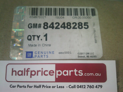 Holden Equinox Genuine Roof Centre Console Twin Map Lights And Sun Glasses Holder New Part