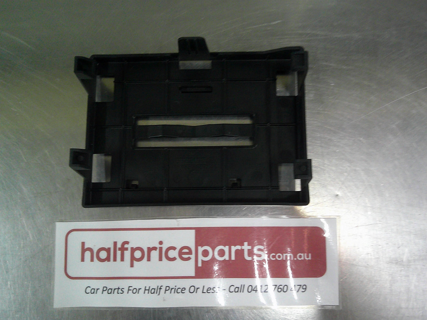 Holden VE SS Commodore  Genuine Body Control Module Bracket Mounting Plate New Part