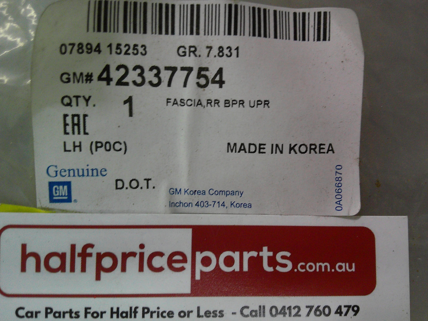 Holden CG Captiva Genuine Left Hand Rear Bumper Bar End Cap Cover Trim New Part