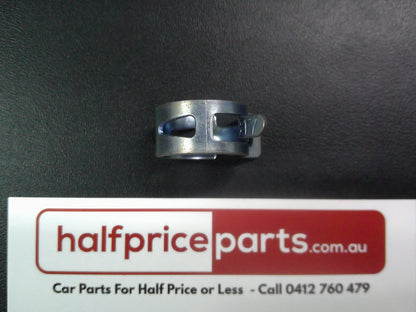 Holden VF Commodore Genuine Power Steering Rack Hose Clamp New Part