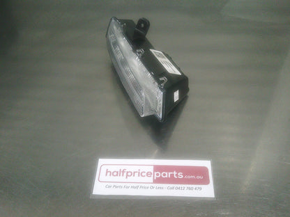 Holden VF SS/SSV/Calais Commodore Genuine Right Hand Front Daytime Running Light Used Part