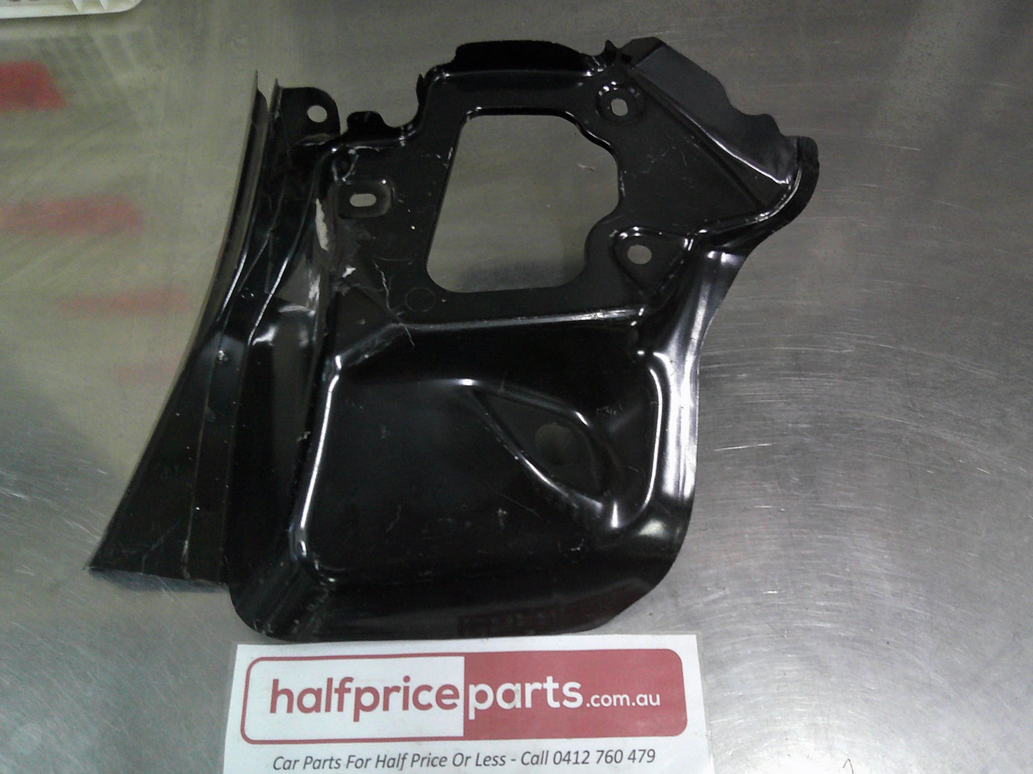Holden VF Commodore Sedan Genuine Left Hand Tail Light Lamp Quarter Panel New Part