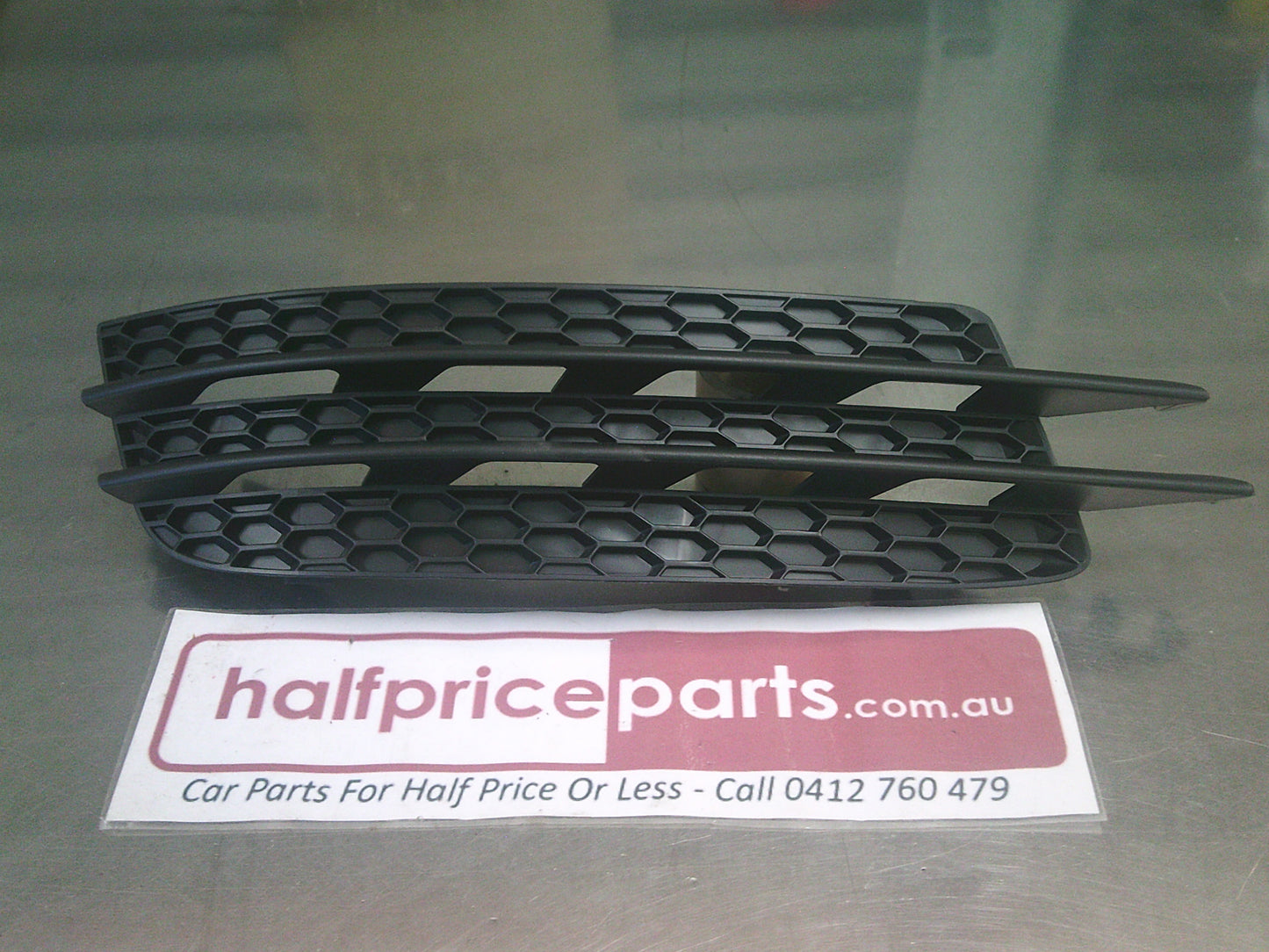Holden VE Commodore Genuine Right Hand Front Bumper Insert New Part