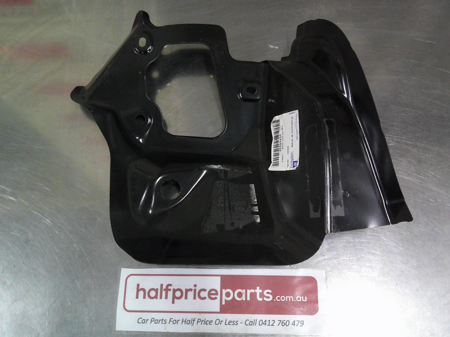 Holden VF Commodore Sedan Genuine Left Hand Tail Light Lamp Quarter Panel New Part