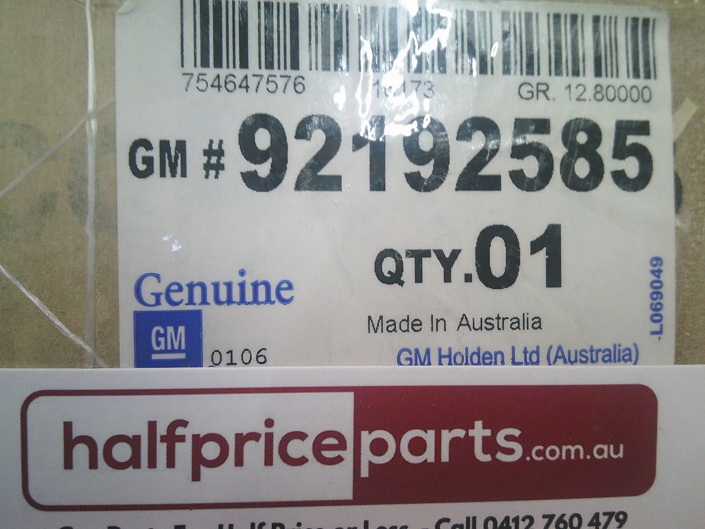 Holden VE Commodore Omega Genuine Cowl Top Inlet Screen Vent Louver New Part