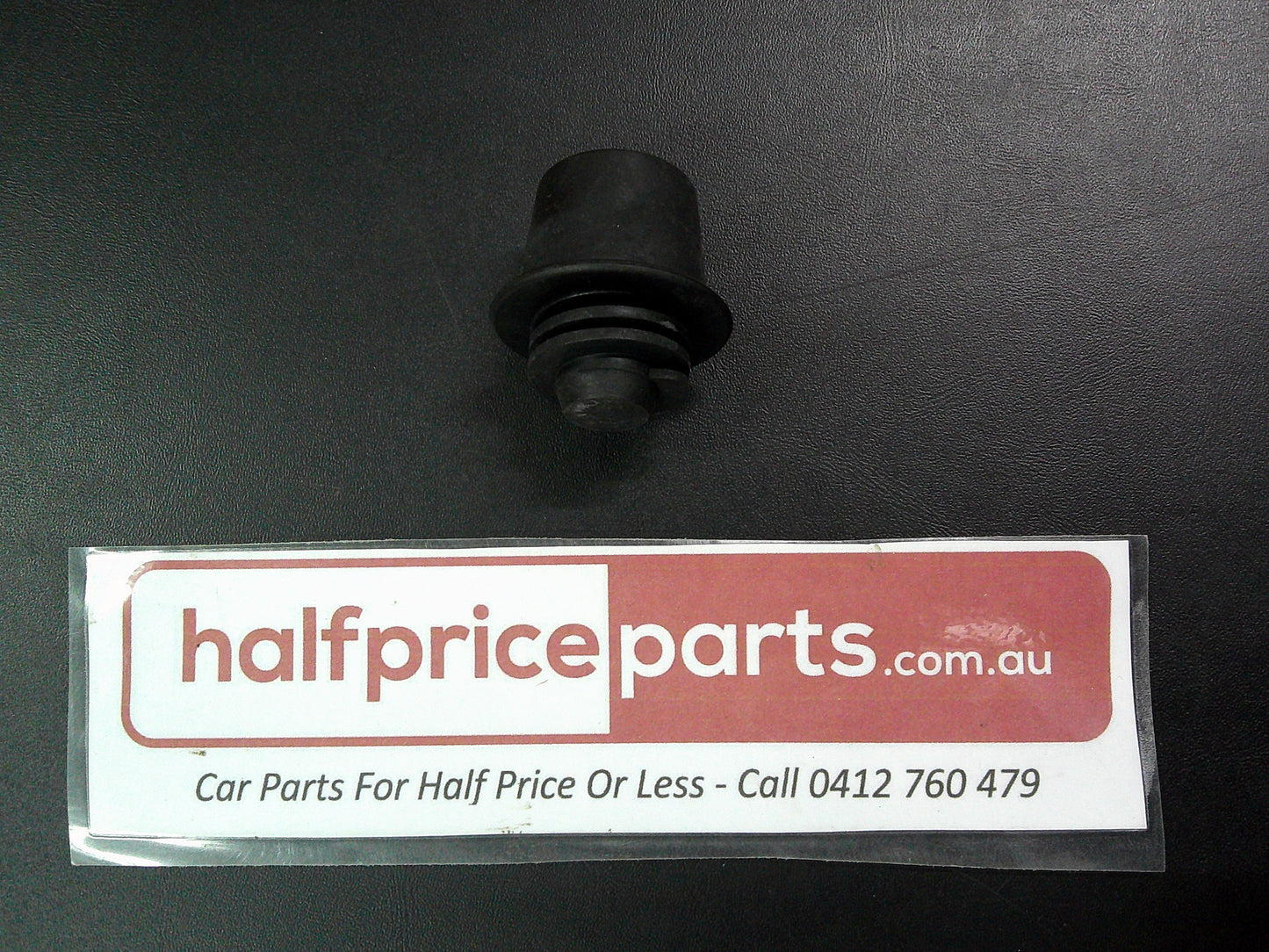 Holden VE/VF/SS Commodore Genuine Boot Lid Bumper Stop Rubber New Part