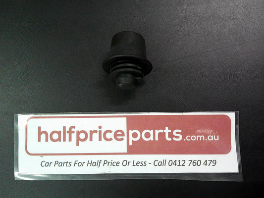 Holden VE/VF/SS Commodore Genuine Boot Lid Bumper Stop Rubber New Part