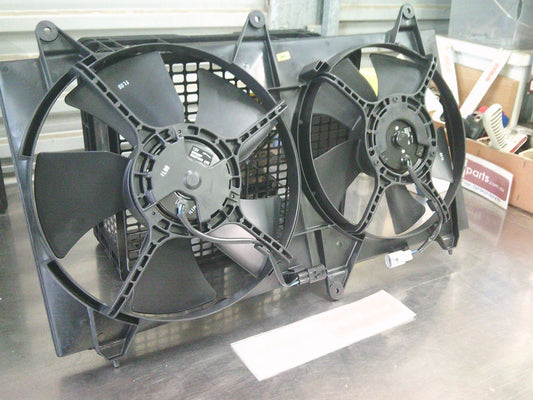 Holden EP Epica Genuine Front Twin Themo Engine Fan With Motors New Part