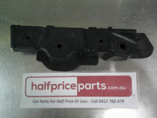 Holden Malibu Genuine Left Hand Front Bumper Bracket New Part
