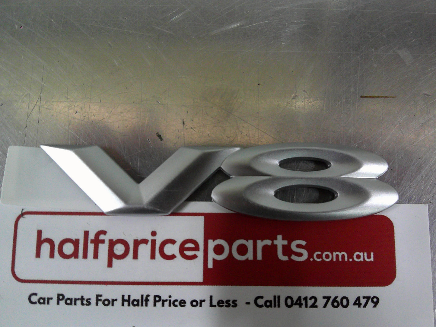 Holden VY/VZ Calais/SS Commodore Genuine Silver Satin V8 Guard Emblem New Part
