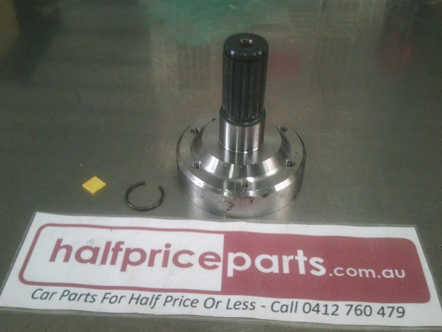 Holden VY Commodore Genuine Front Input Shaft Yoke Transmission Side New Part