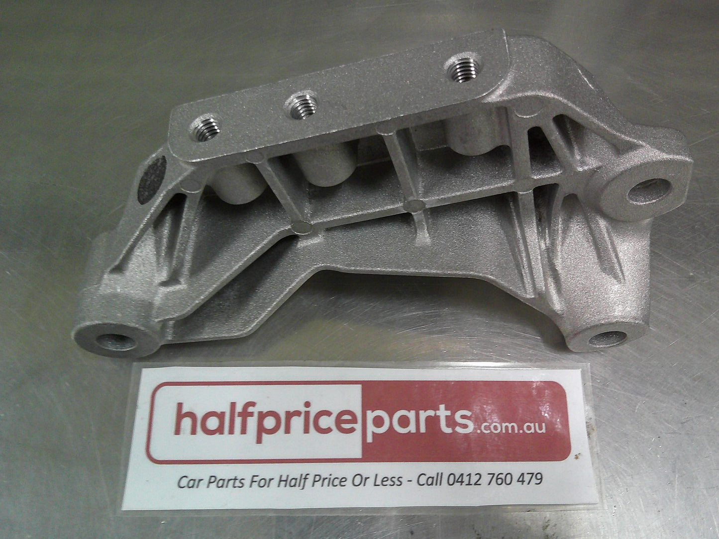 Holden CG Captiva Genuine Engine Mount Bracket Adapter New Part