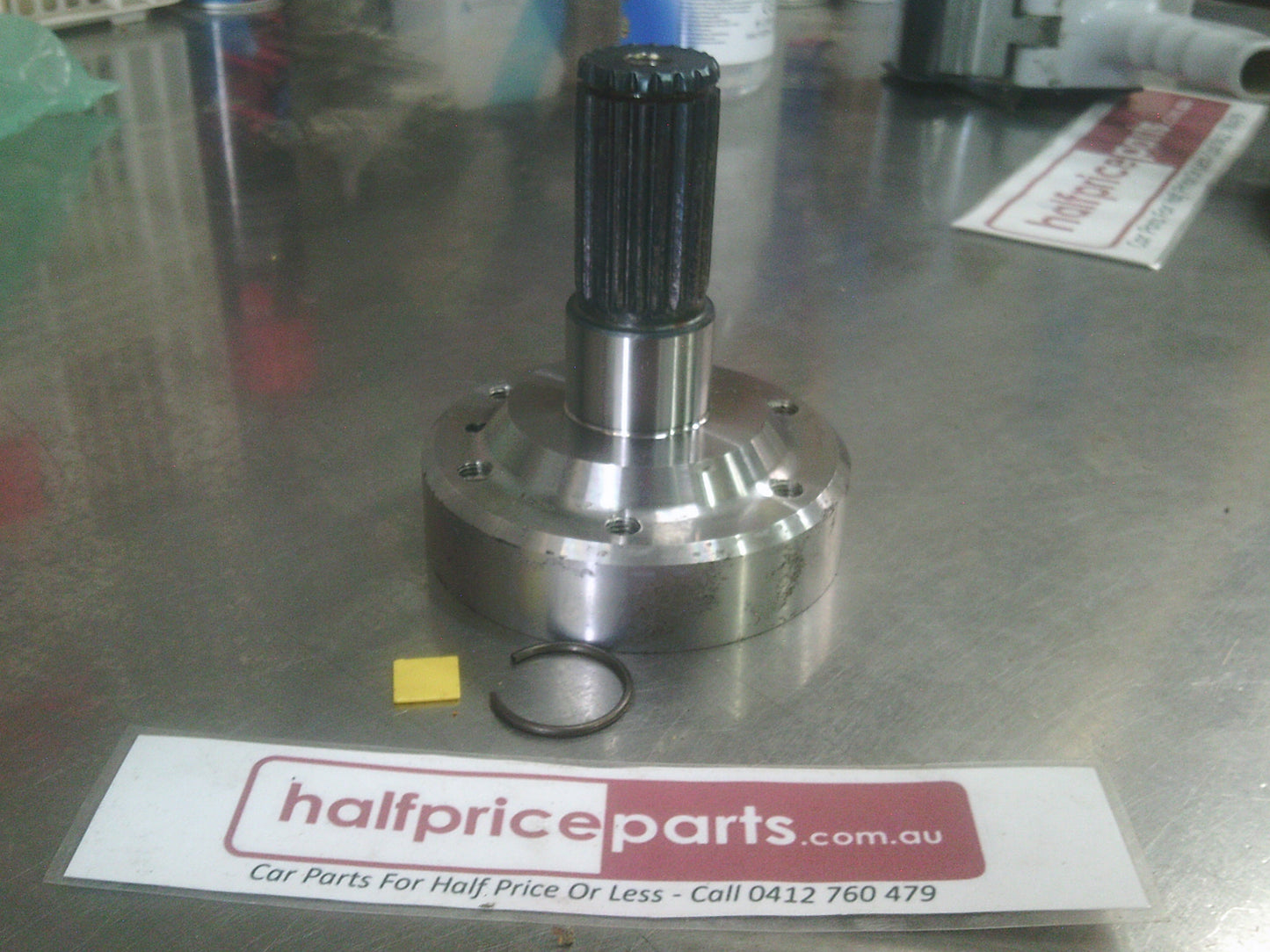 Holden VY Commodore Genuine Front Input Shaft Yoke Transmission Side New Part
