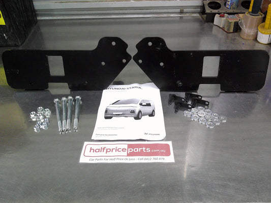 Hyundai Staria 8 Seat/Staria Load Rear Set Brackets And Bolts Kit (No Protectors) New Part