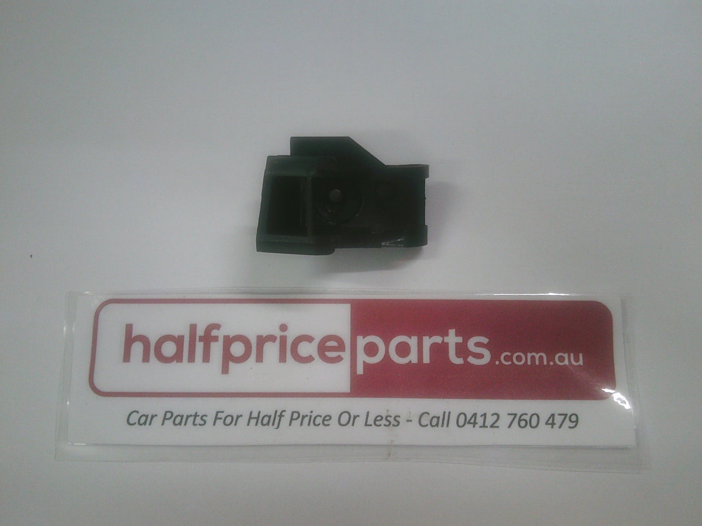 Holden Vectra Genuine Right Hand Front Bumper Bracket Tab New Part