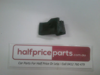 Holden Vectra Genuine Right Hand Front Bumper Bracket Tab New Part