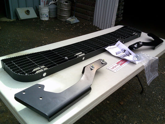 Hyundai Staria Load Genuine Rear Technican Step Fitting Kit With Brackets (Cant Be Installed With Tow Bar) New Part