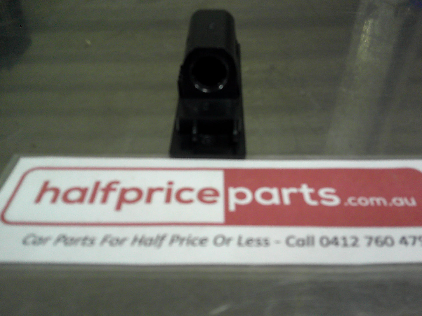 Holden AH Astra Wagon Genuine License Plate Light New Part