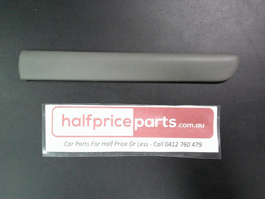 Holden VT Commodore/Calais Genuine Right Front Guard Moulding New Part