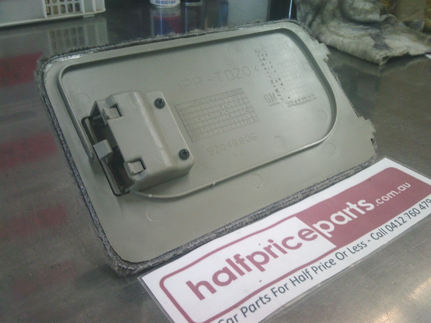 Holden VT/VX/VY/VZ Commodore Wagon Genuine Right Hand Rear Storage lid Trim New Part