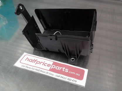 Toyota Prado 120 Series Genuine Lower Relay Block Cover New Part