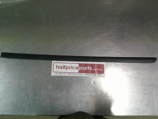 Holden VT Commodore/Calais Genuine Left Hand Rear Outer Door Moulding New Part