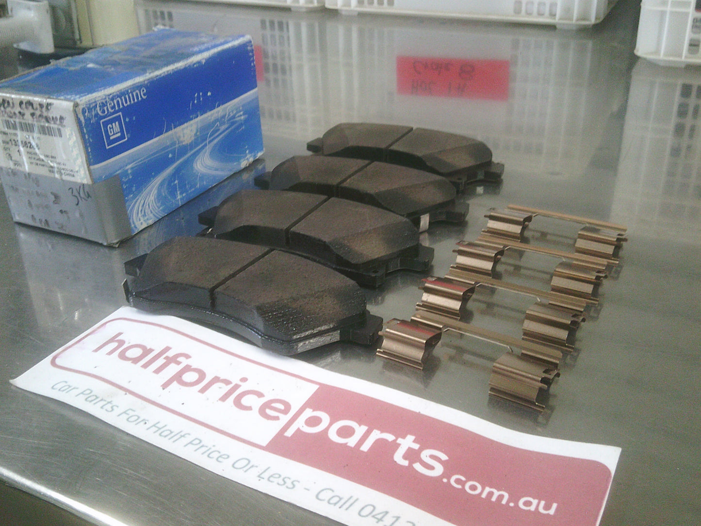Holden TM Barina/ JH/JG Cruze Genuine Front Brake Pads New Part