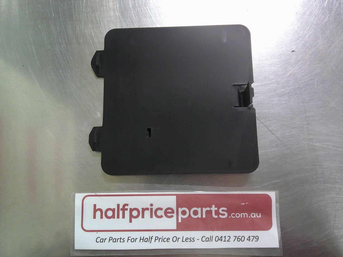 Holden RG Trailblazer Genuine Front Right Hand Guard Liner Trim Hole New Part