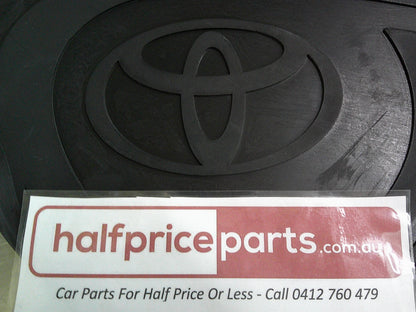 Toyota Prado 150 Series Genuine Rubber Floor Mat 2nd Row (2 Mats) New Part