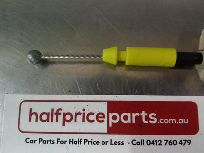Holden VE Commodore Genuine Rear Door Lock And Unlock Cable New Part