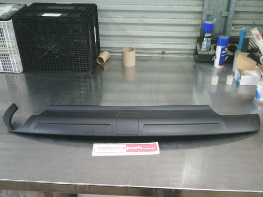 Holden VE Berlina/Calais Genuine Diffuser Sedan Standard Single Outlet New Part