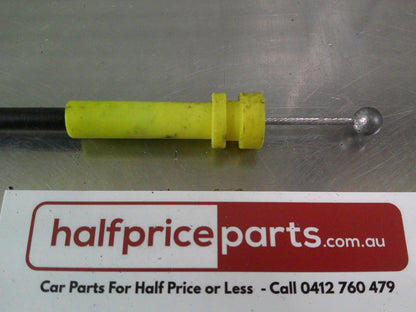 Holden VE Commodore Genuine Rear Inner Door Handle Cable Lock And Unlock New Part