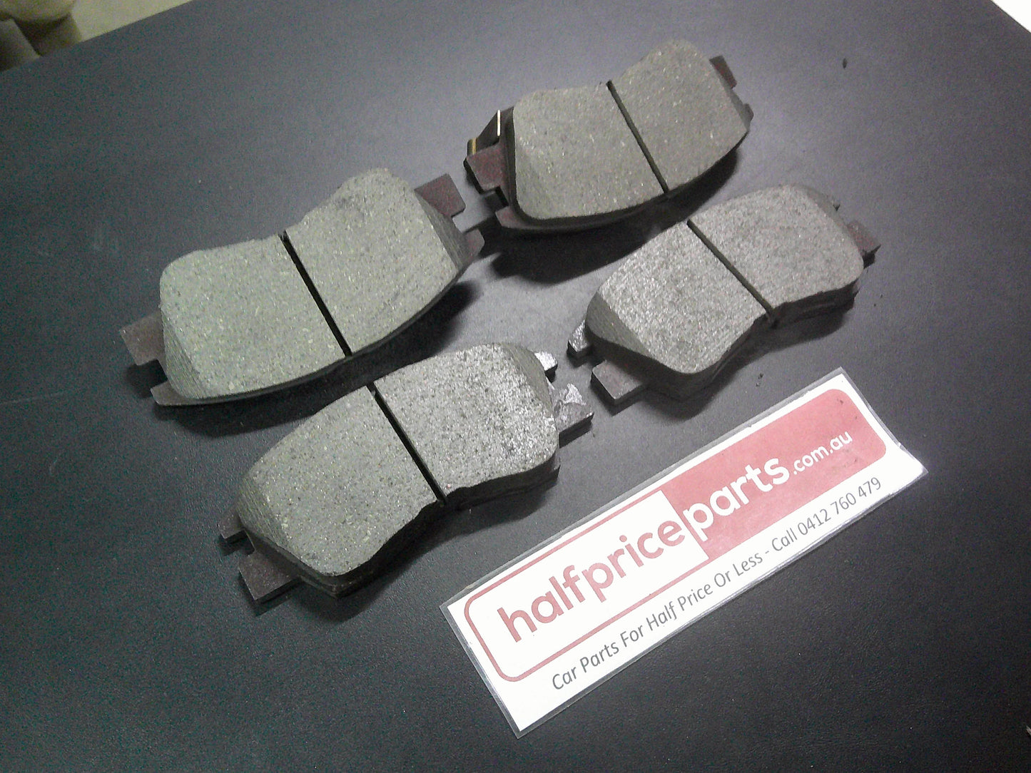 Mitsubishi Express/Starwagon/Triton/Pajero Genuine Front Brake Pads New Part