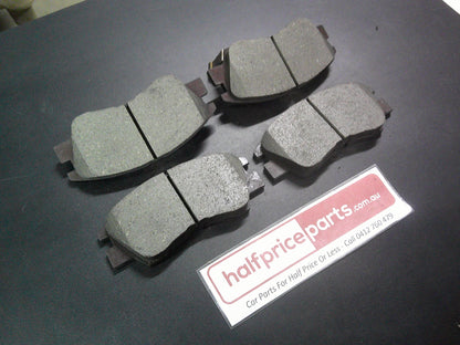 Mitsubishi Express/Starwagon/Triton/Pajero Genuine Front Brake Pads New Part