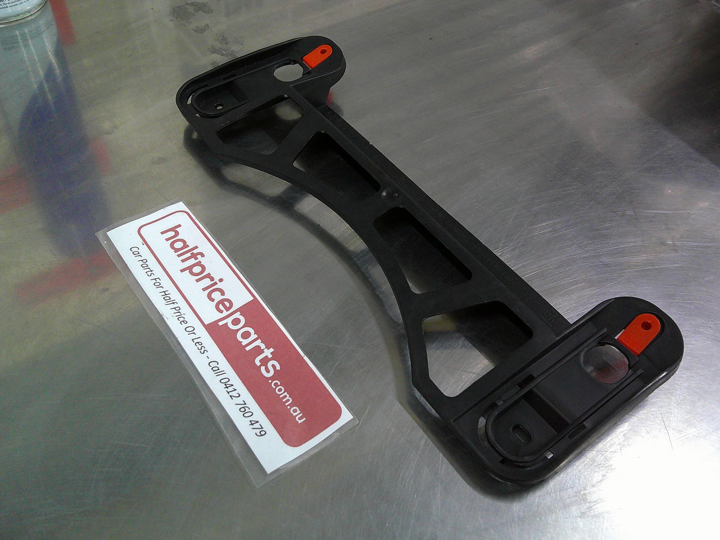 Holden Astra J Genuine Rear Centre Bumper Bracket New Part